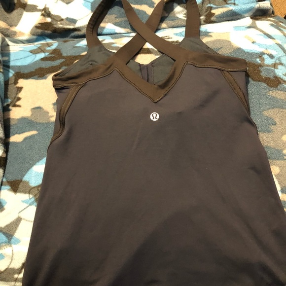 lululemon cross back top - Picture 2 of 4